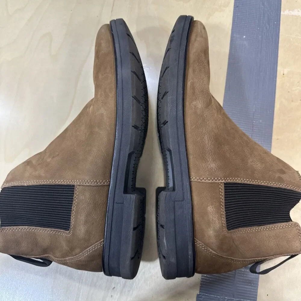 Men's Clarks Unstructured Ankle Slip On Boot Brown Nubuck Wide 12m